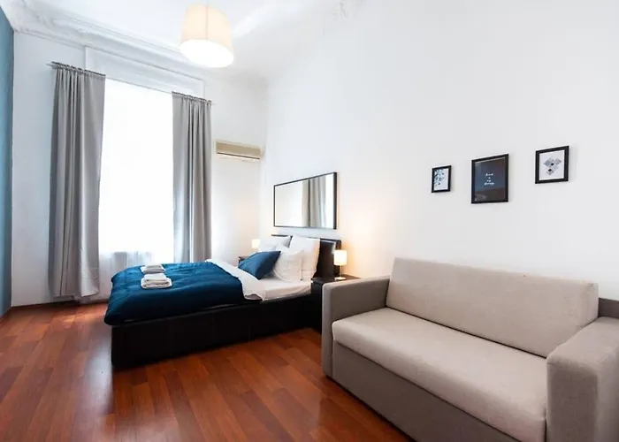 Very Central Convenient Large Ac Place