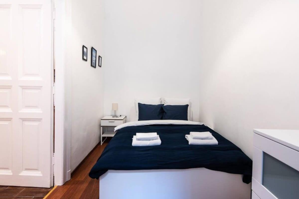 Very Convenient Large Ac Place Appartamento *